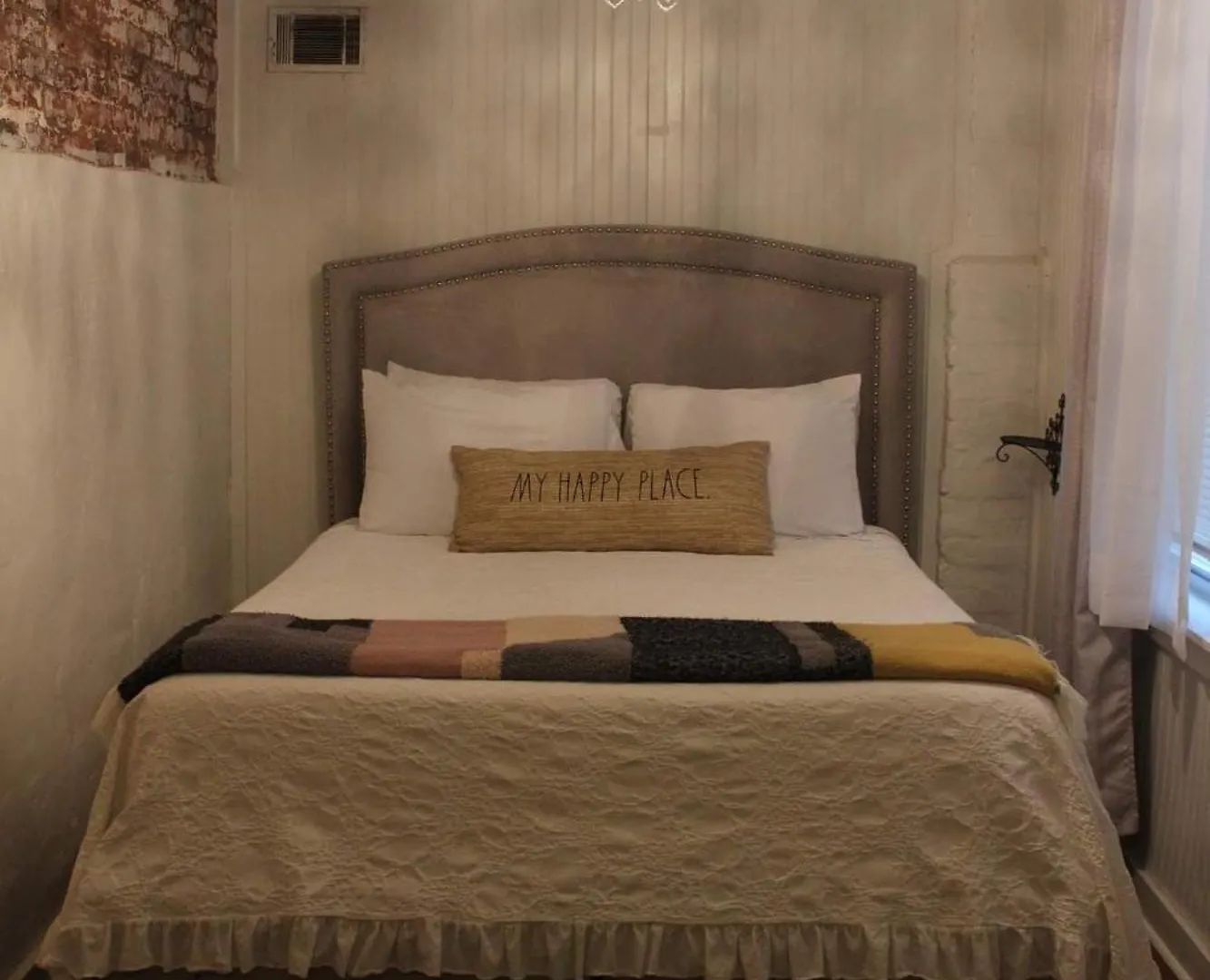 Tybee Island Inn Bed & Breakfast Bed & Breakfast