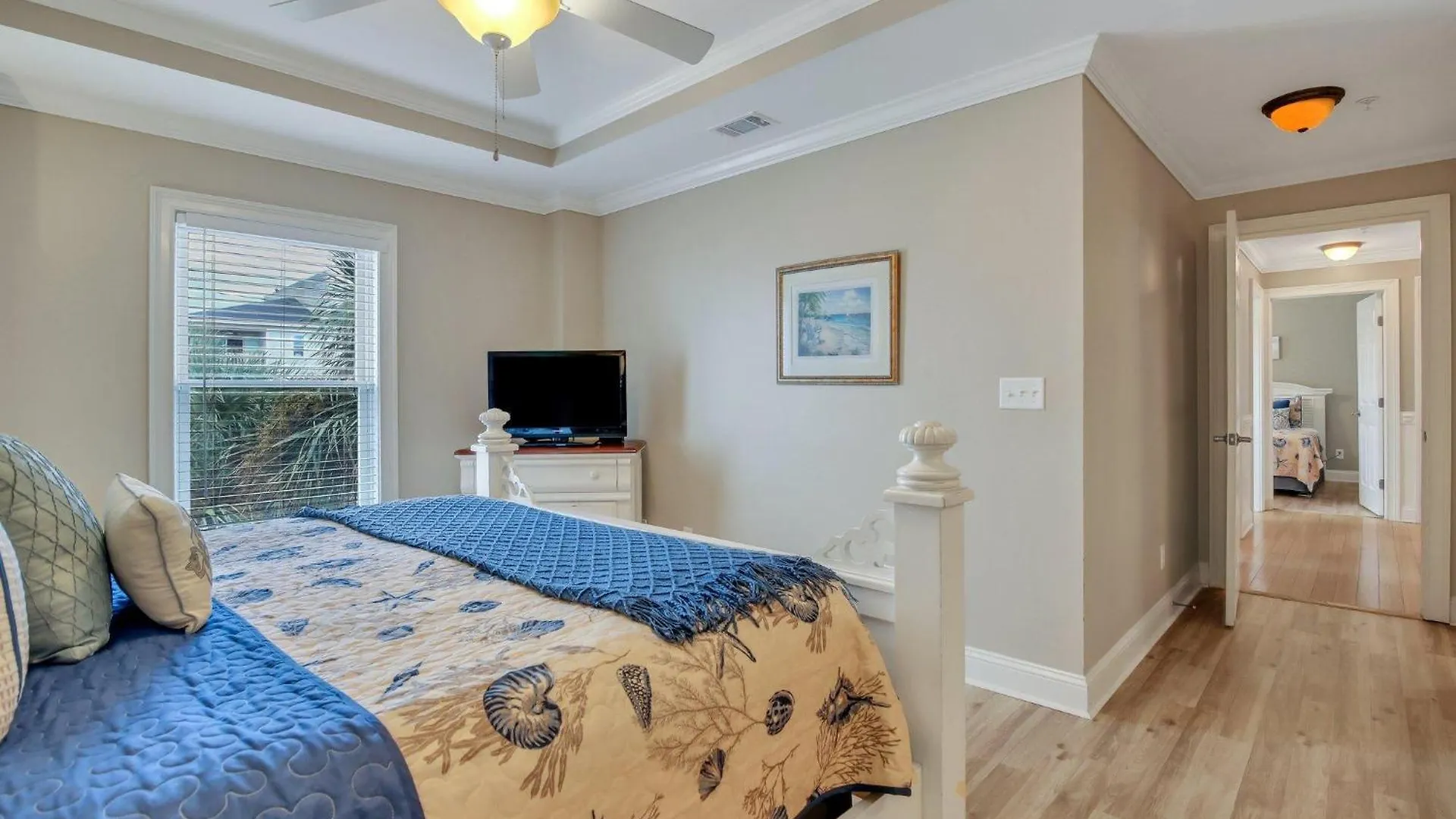 Holiday home Silver Seas 201 *