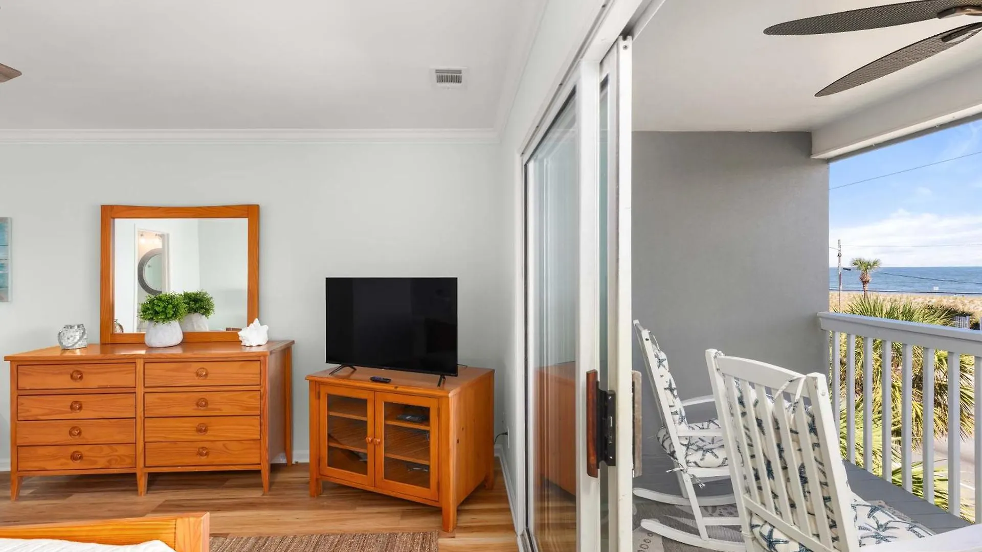 Pointe View Unit G