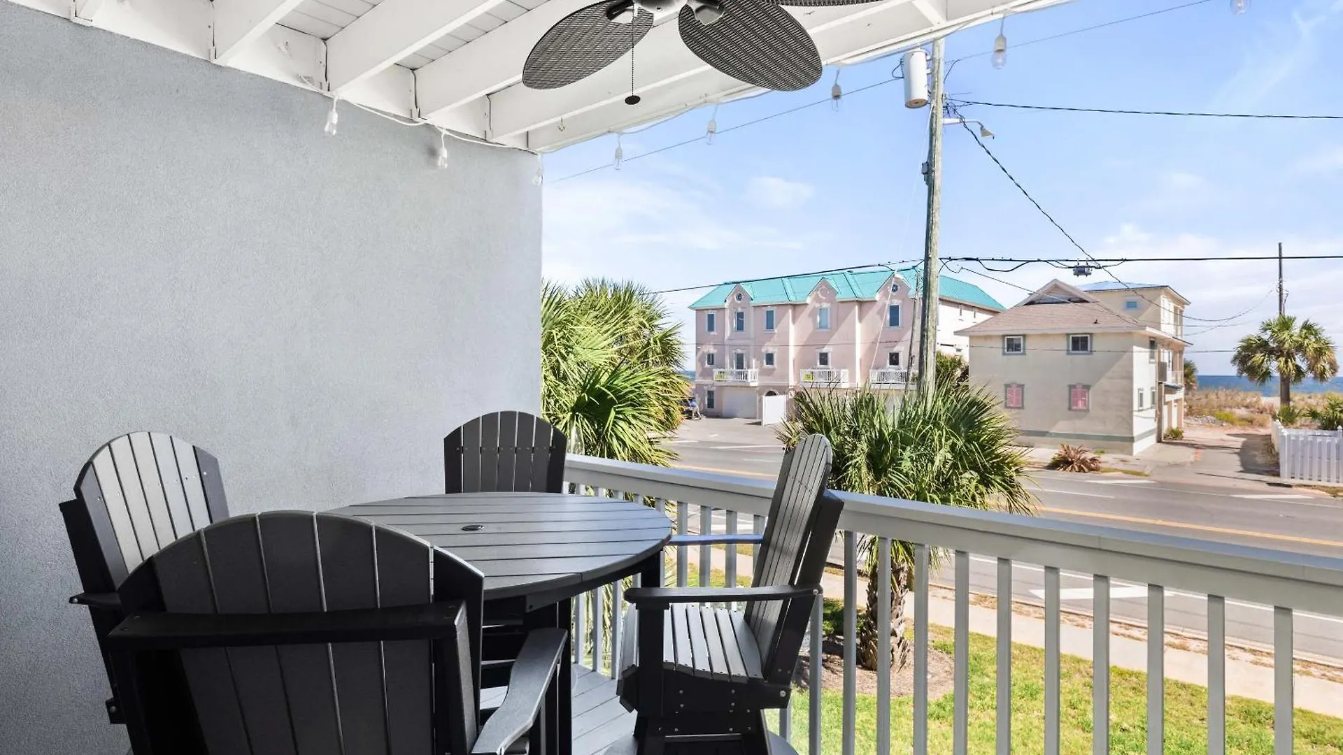 Pointe View Unit G * Tybee Island