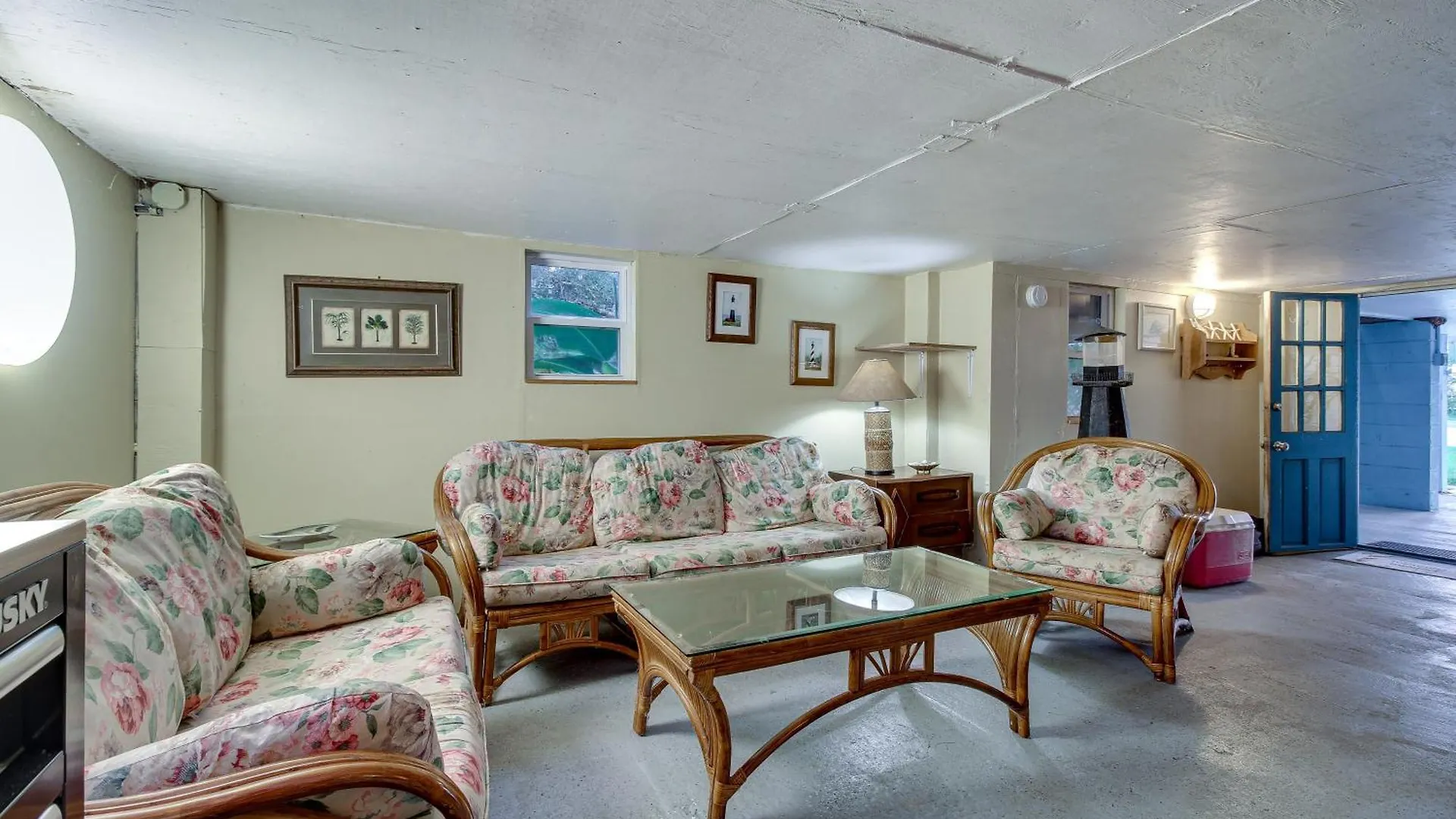 Beach House With Deck And Game Holiday home Tybee Island