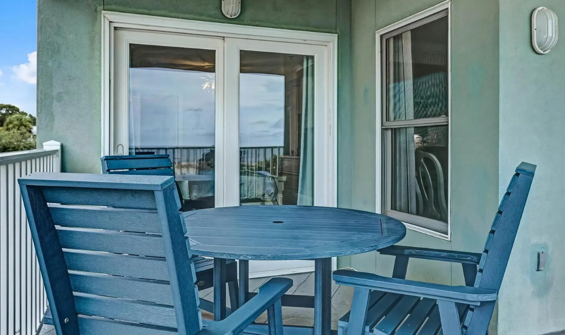 Stay-a-while Ii Holiday home