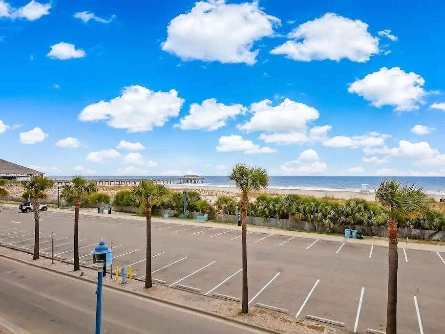 Ocean Overlook Holiday home