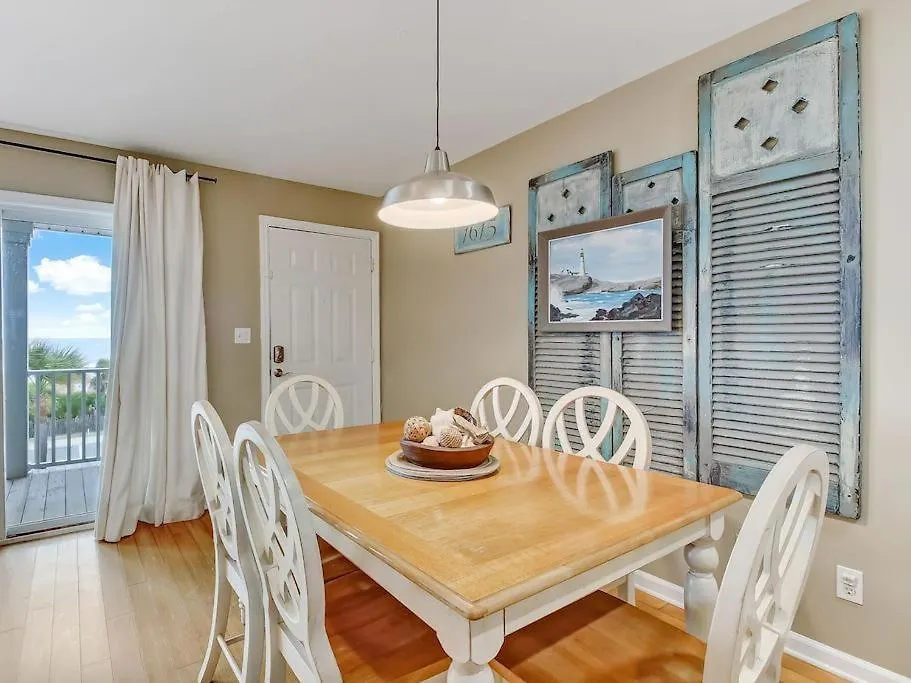 Ocean Overlook Holiday home