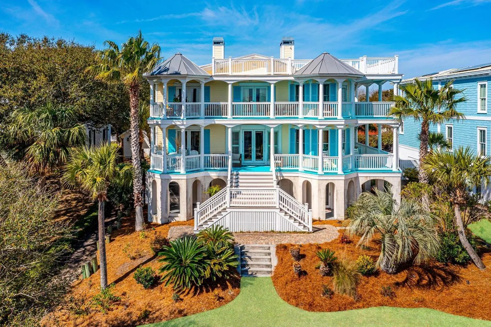 Mansion On The Hill Holiday home