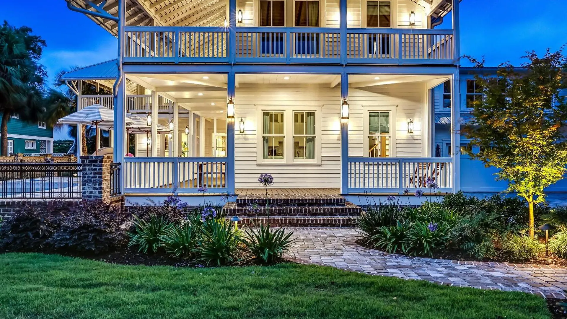 1801 Chatham Ave B + C Tybee Island