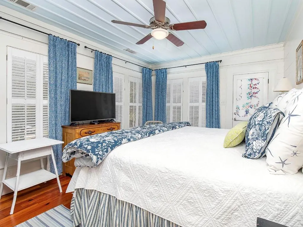 Holiday home Breeze