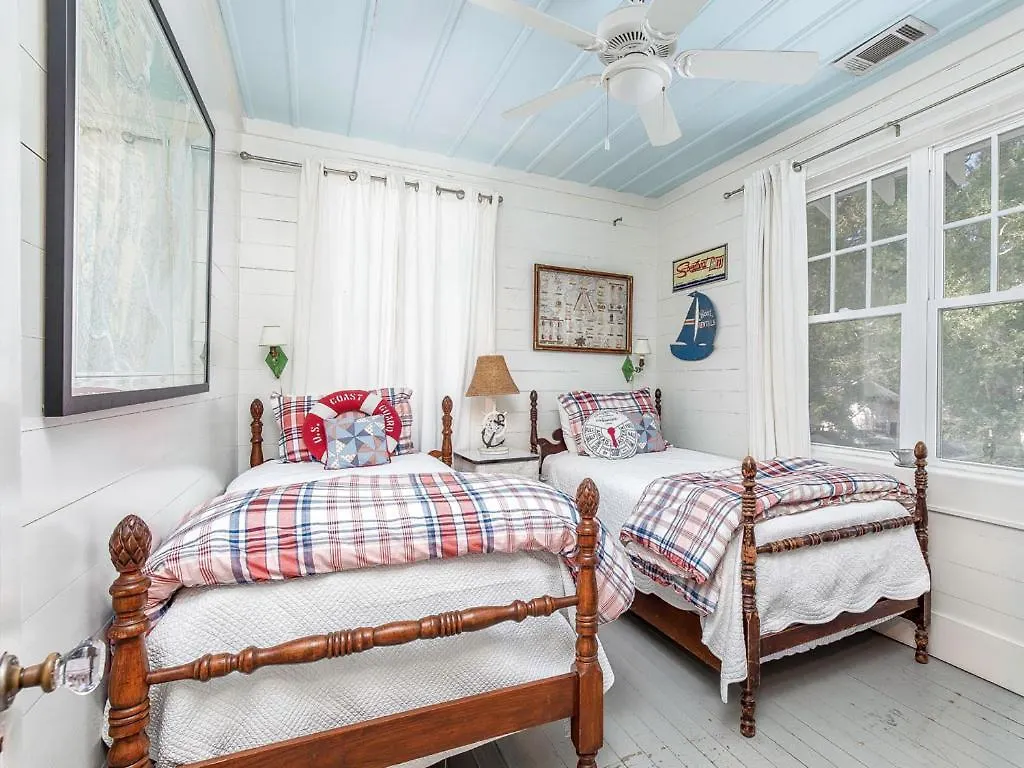 Breeze Holiday home *