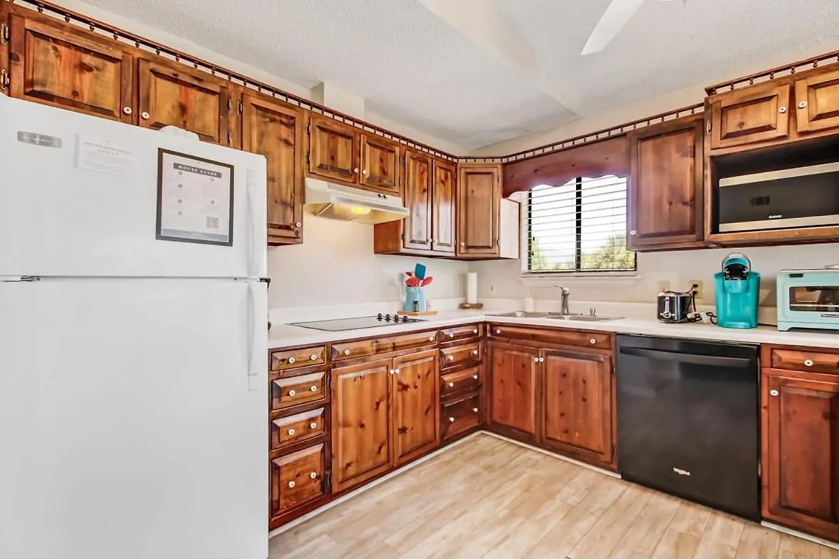 Vacation Walk To Dining&shopping-2 Units Tybee Island