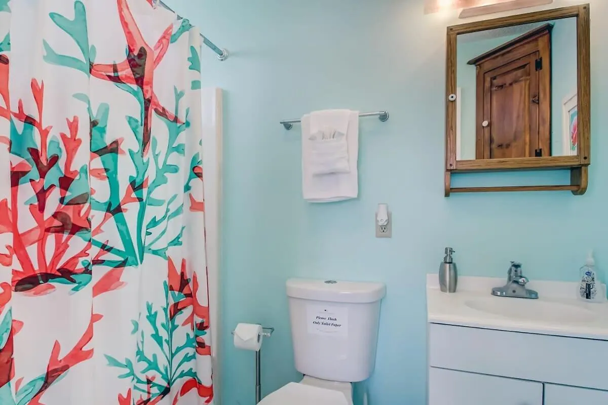 Vacation Walk To Dining&shopping-2 Units *