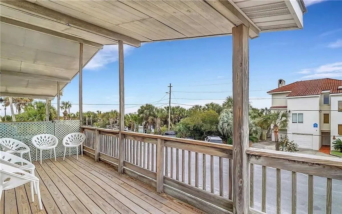 Holiday home Vacation Walkable To Dining&shopping-unit B