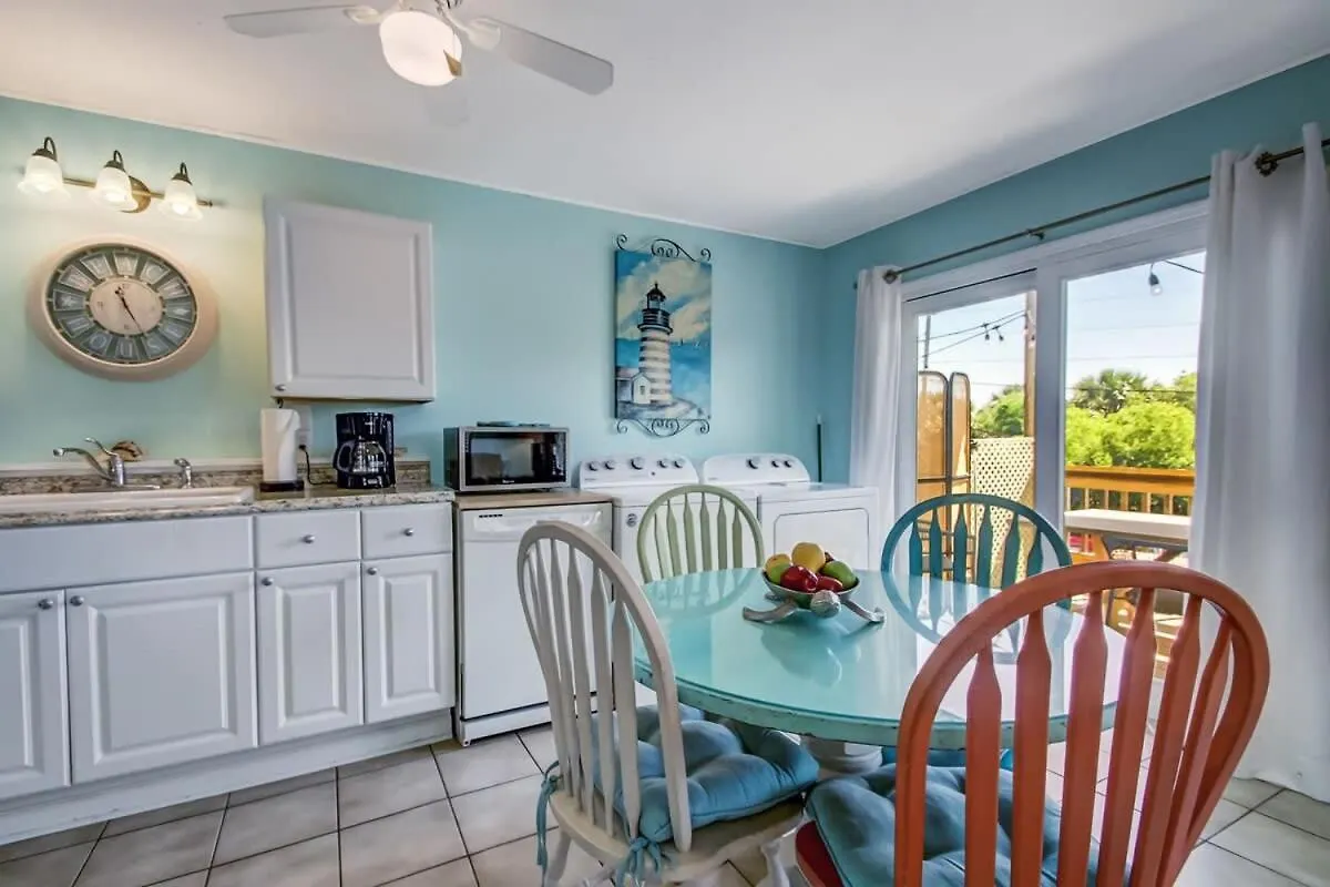 Vacation Walk To Dining&shopping-2 Units