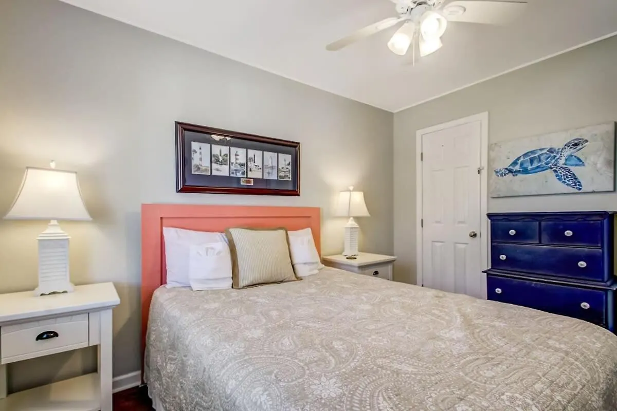 Vacation Walk To Dining&shopping-2 Units Holiday home Tybee Island