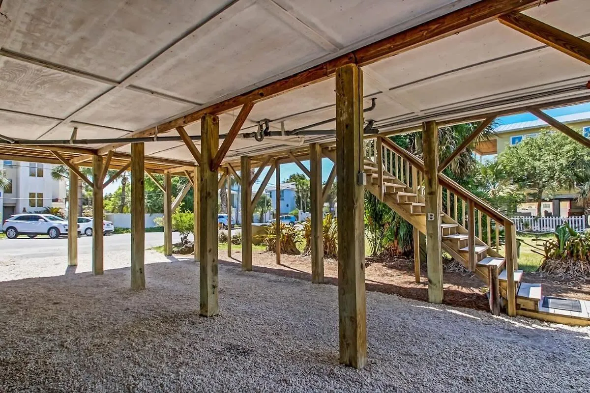Vacation Walkable To Dining&shopping-unit C