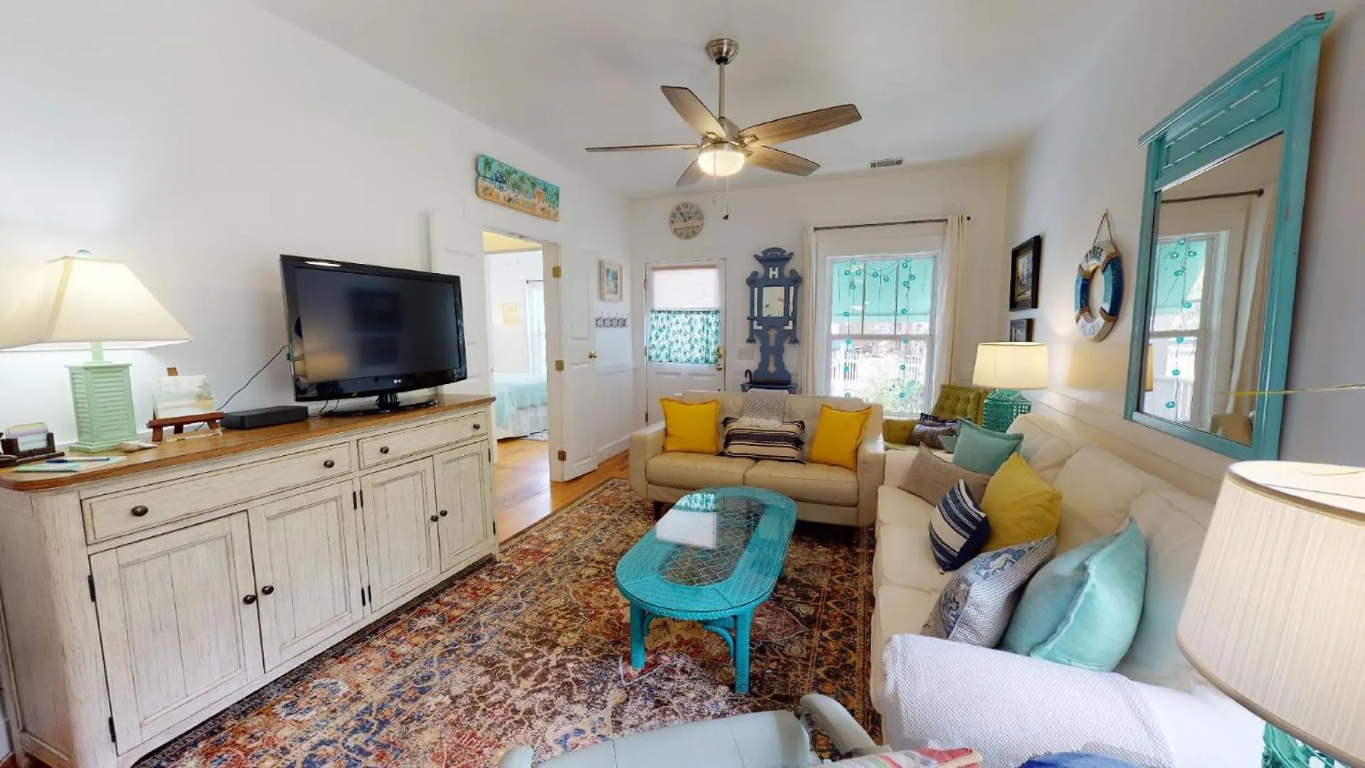 Art & Sol By Tybee Vacation Holiday home