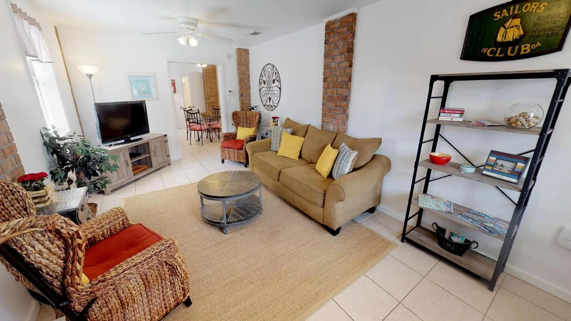 1603 Lovell Avenue Lower By Tybee Vacation *