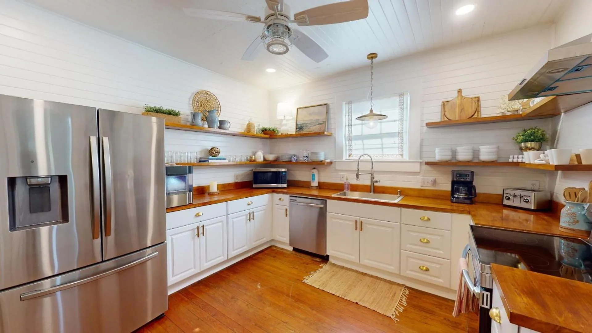 16 6th Avenue By Tybee Vacation *