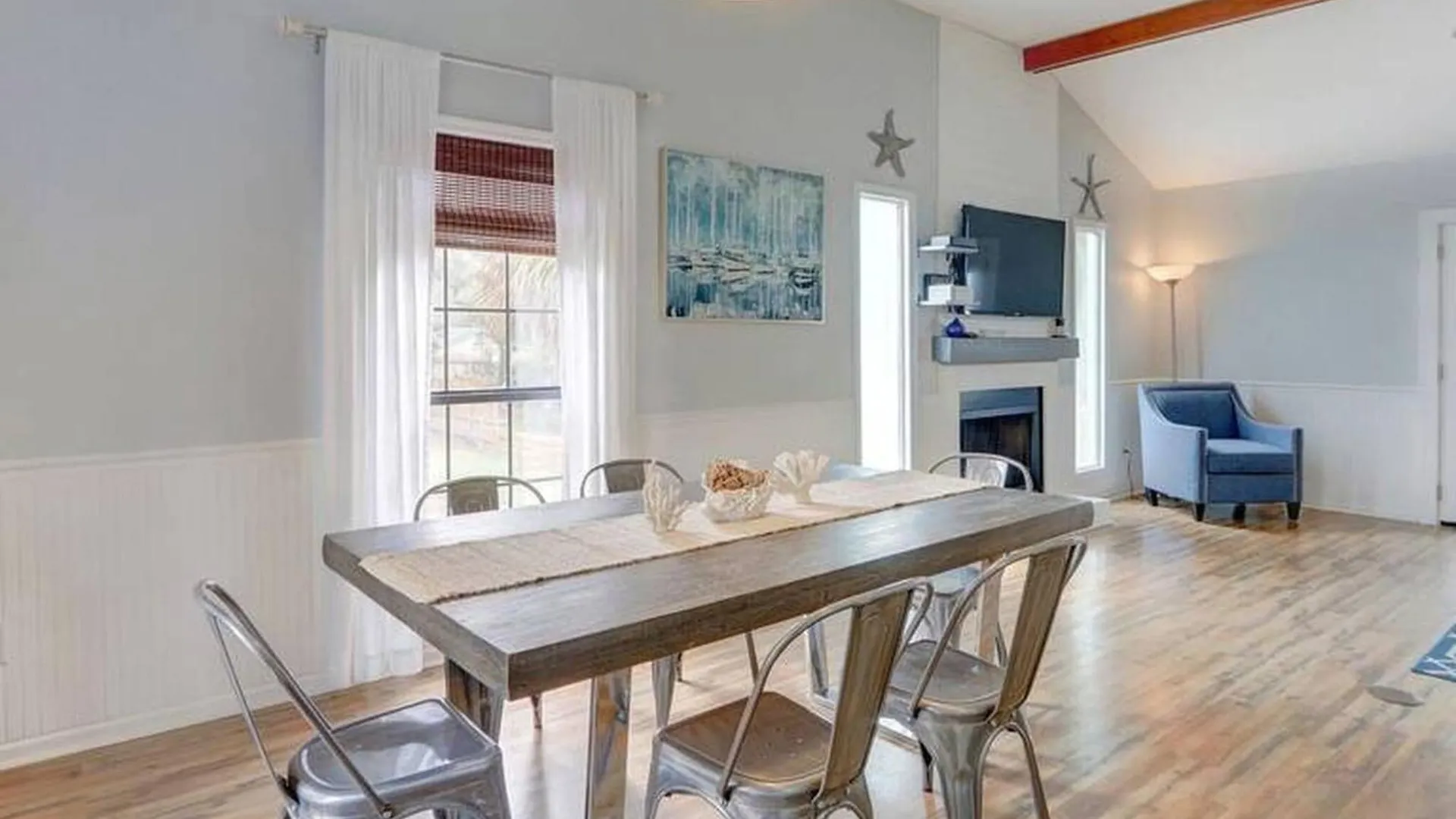 Holiday home Salty Beaches -close To The Free Amenities *