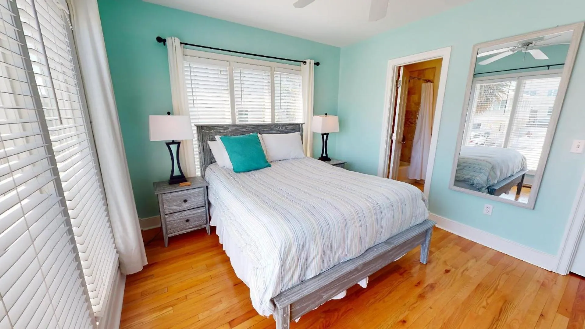 1711-a Avenue By Tybee Vacation Holiday home