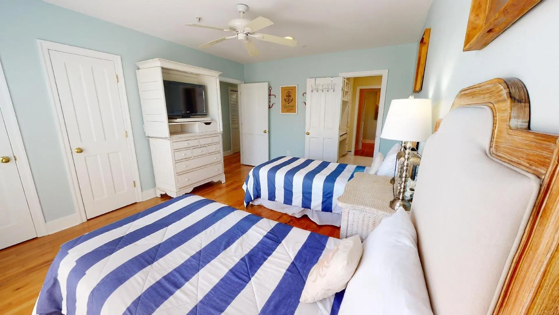 1711-a Avenue By Tybee Vacation