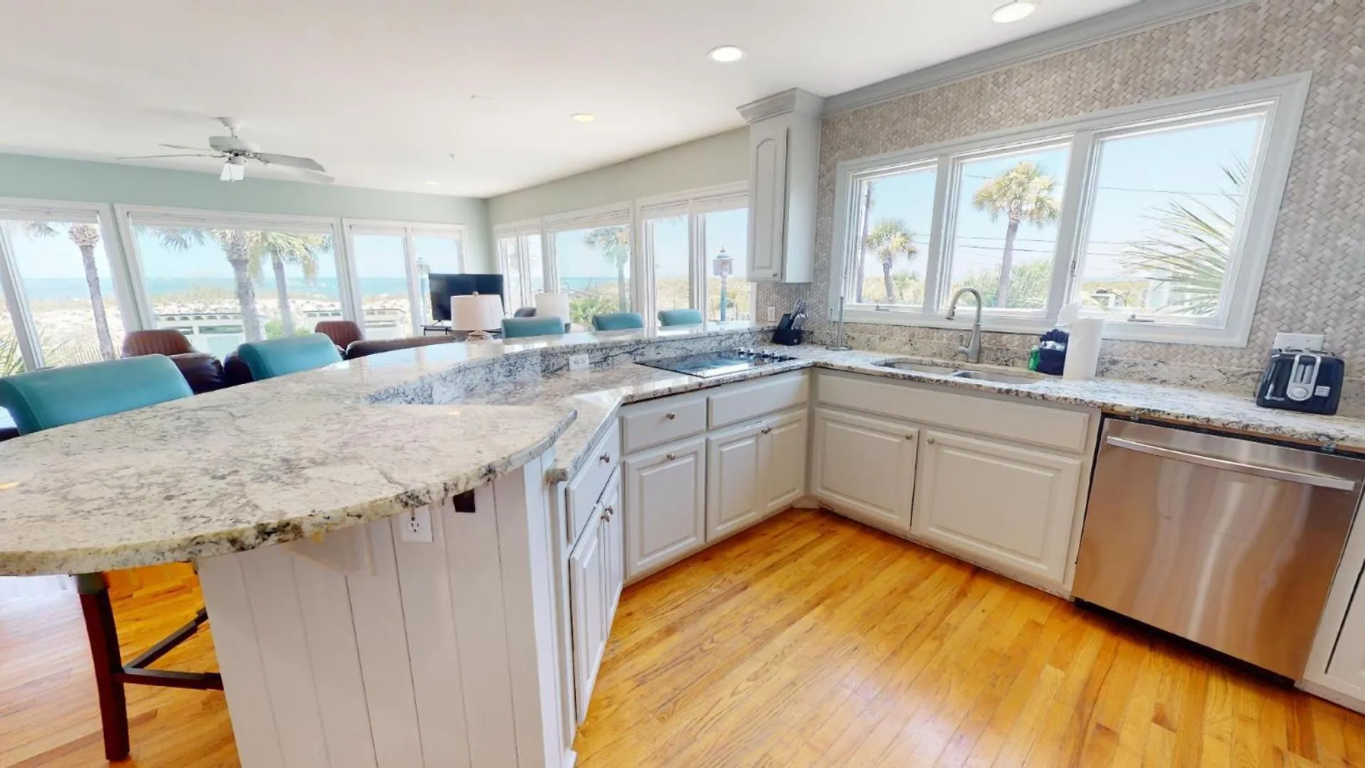 1711-a Avenue By Tybee Vacation *