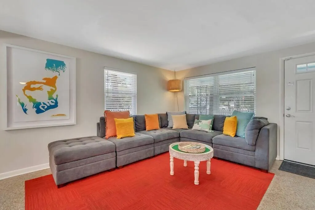 The Mary Ann 3br House, Private Pool