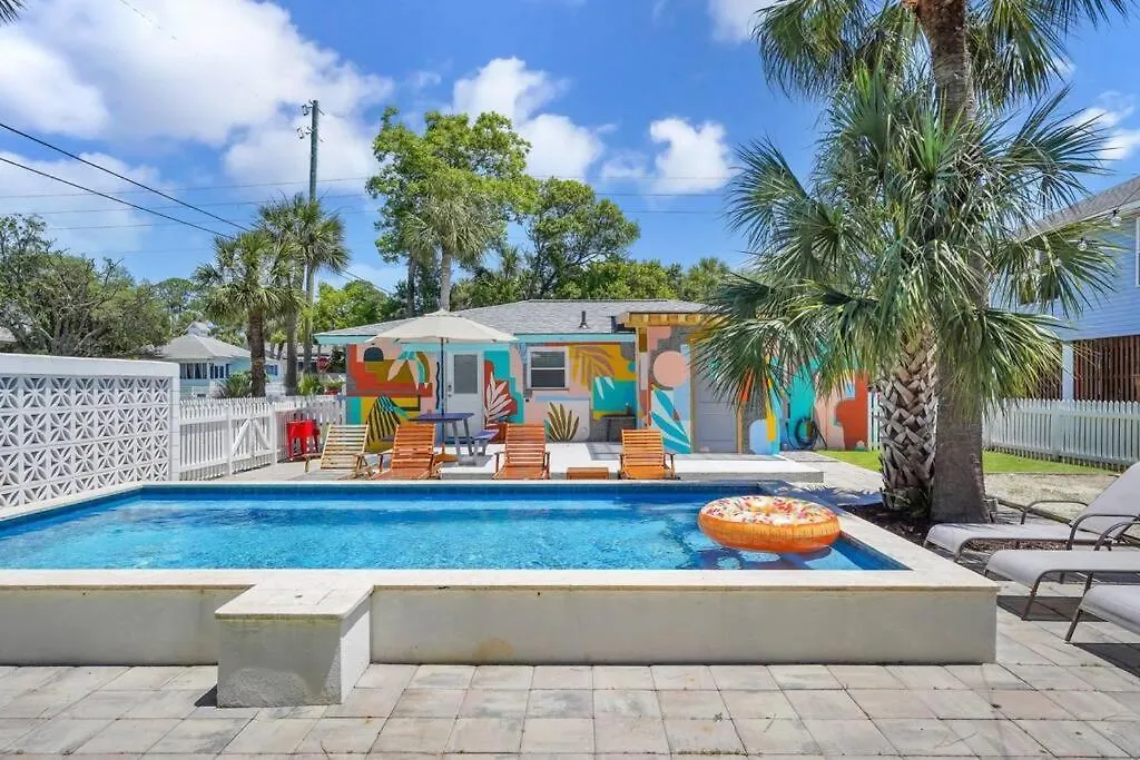 Apartment The Mary Ann 3br House, Private Pool