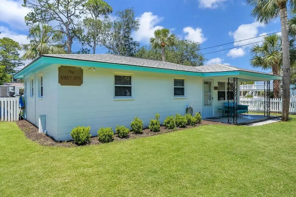 The Mary Ann 3br House, Private Pool Apartment Tybee Island