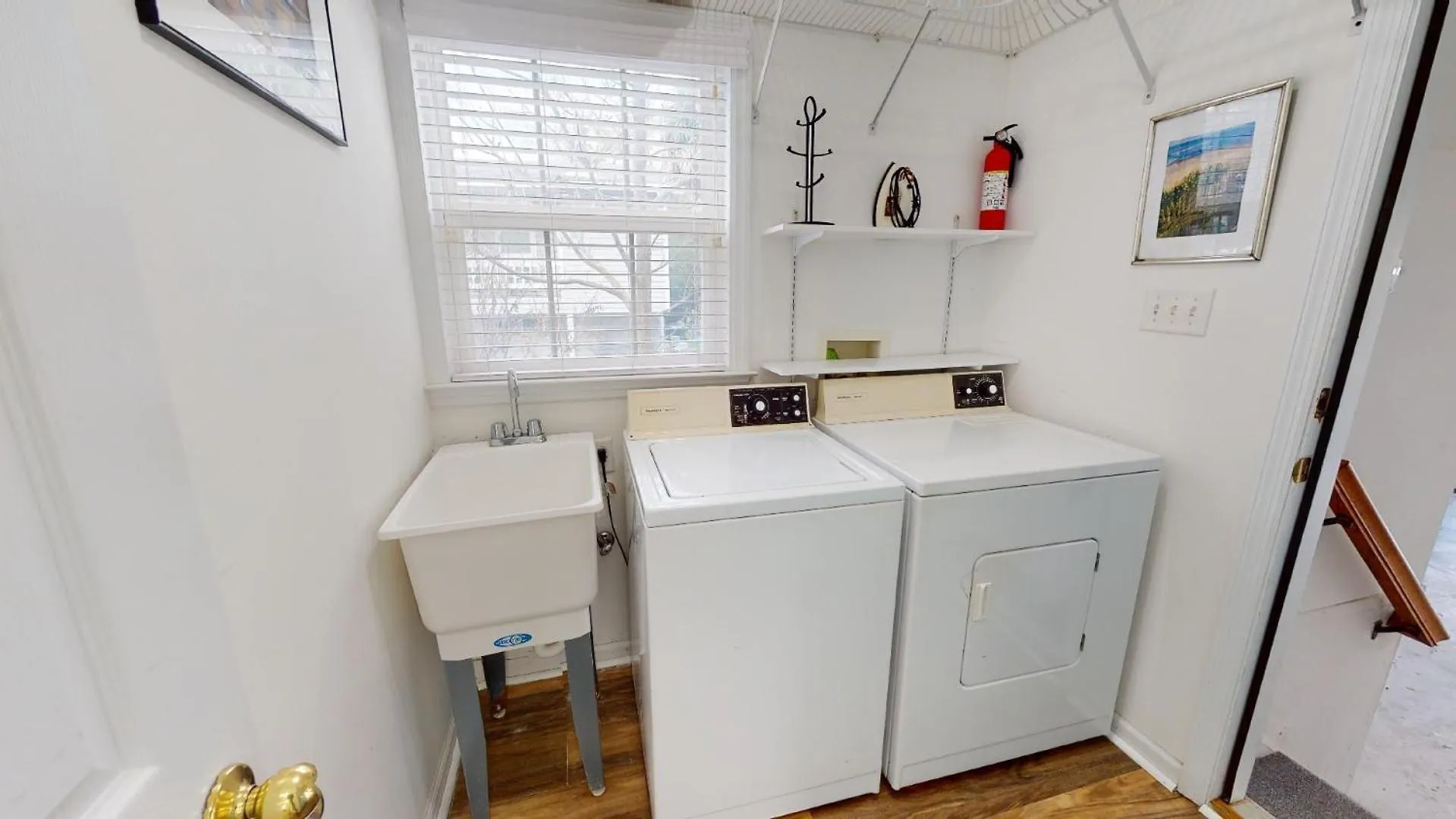 2nd Ave - Close To & Downtown Tybee By Tybee Vacation *