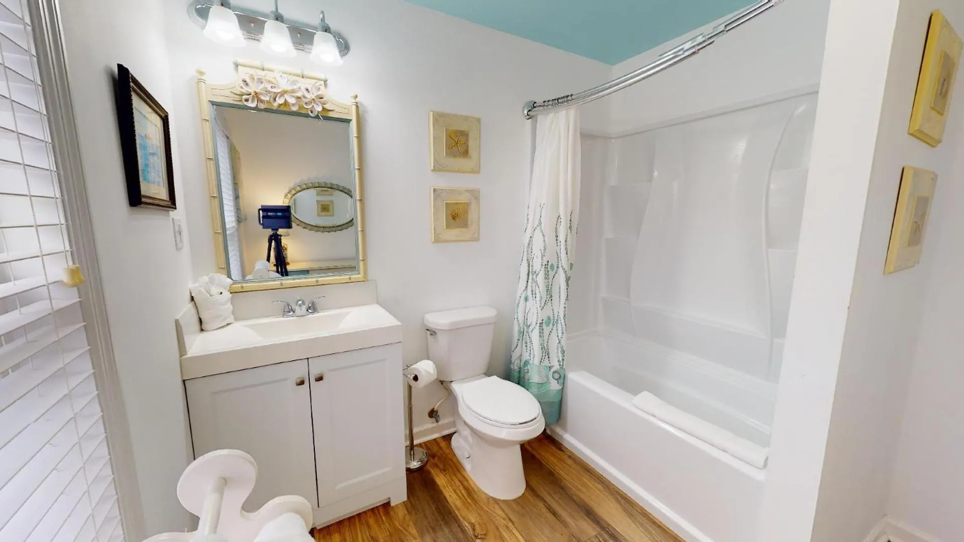 Holiday home 2nd Ave - Close To & Downtown Tybee By Tybee Vacation *