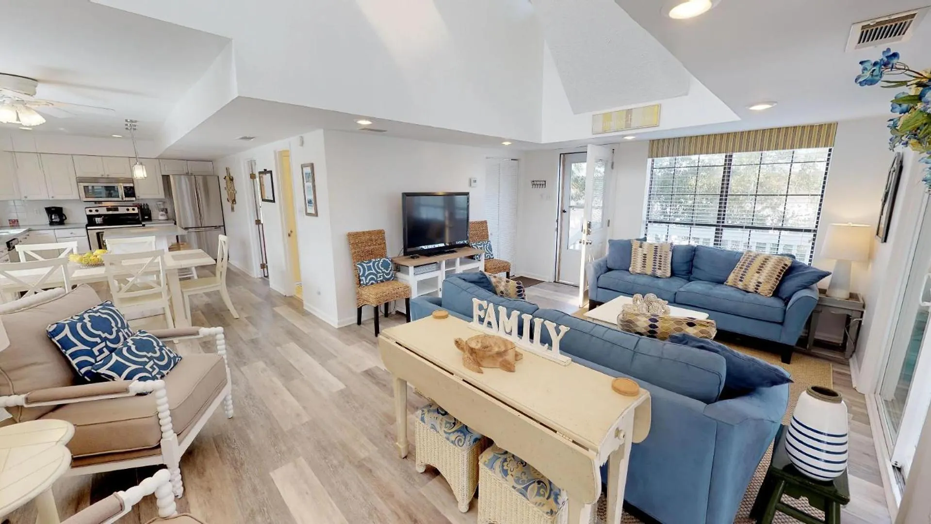 1603 Lovell Avenue Upper By Tybee Vacation *