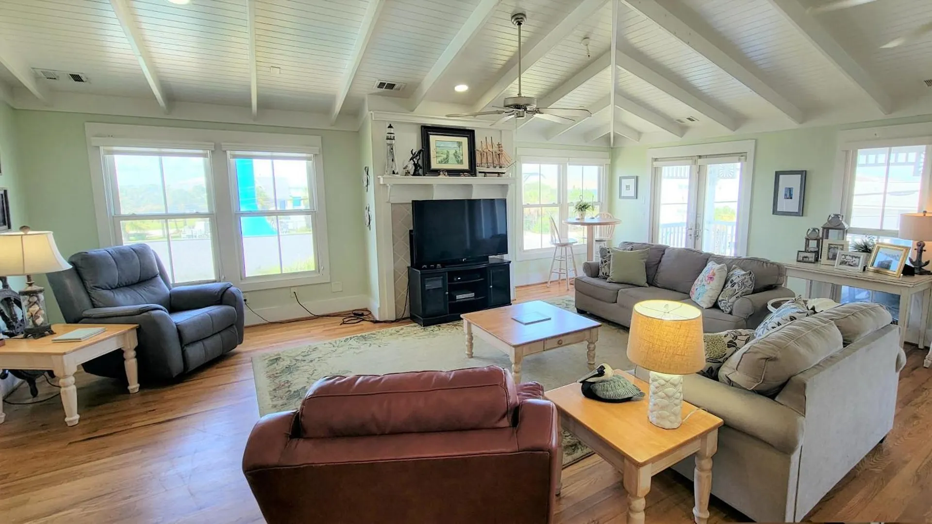 Holiday home 203-a Butler Avenue By Tybee Vacation