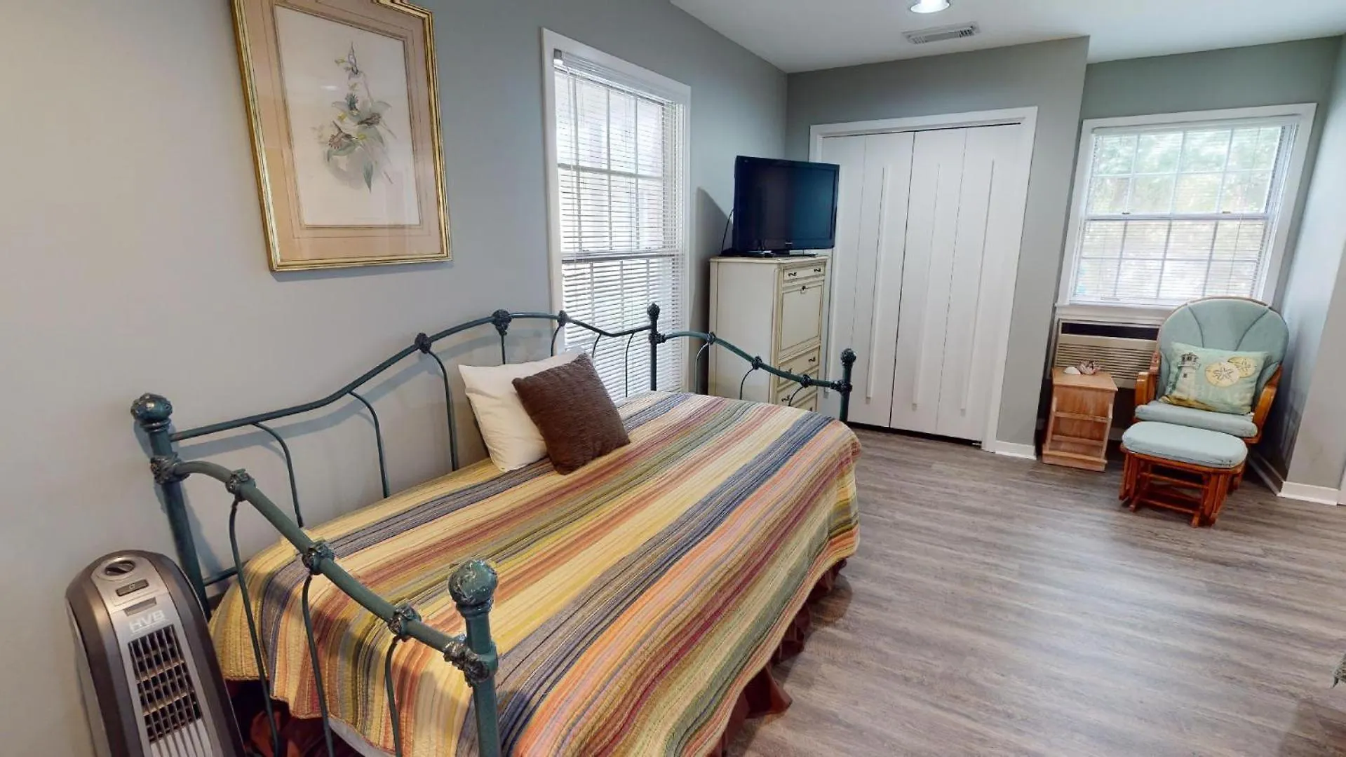 2nd Avenue - Classic Tybee House By Tybee Vacation Holiday home