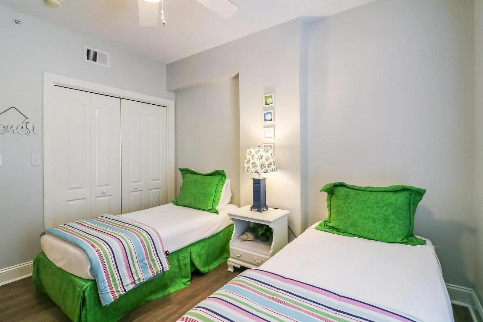 Sandpiper #108 Holiday home
