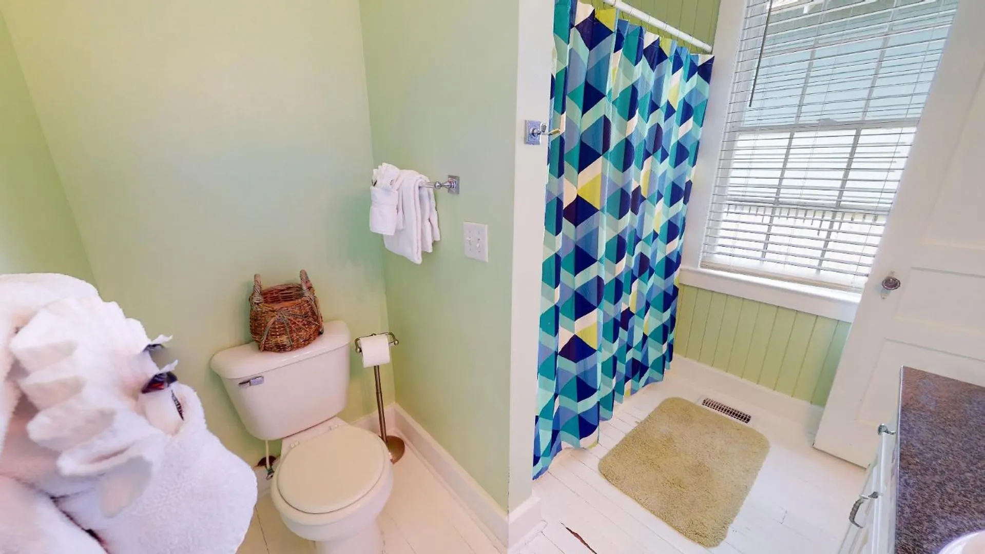 Old Magnolia House By Tybee Vacation