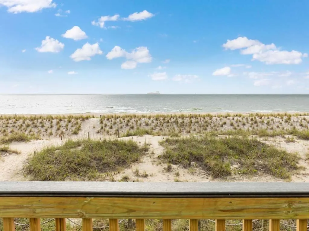 Apartment Tybee Lights 114c