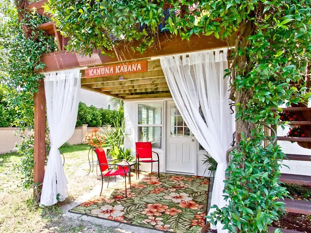 Kahuna Kabana Apartment
