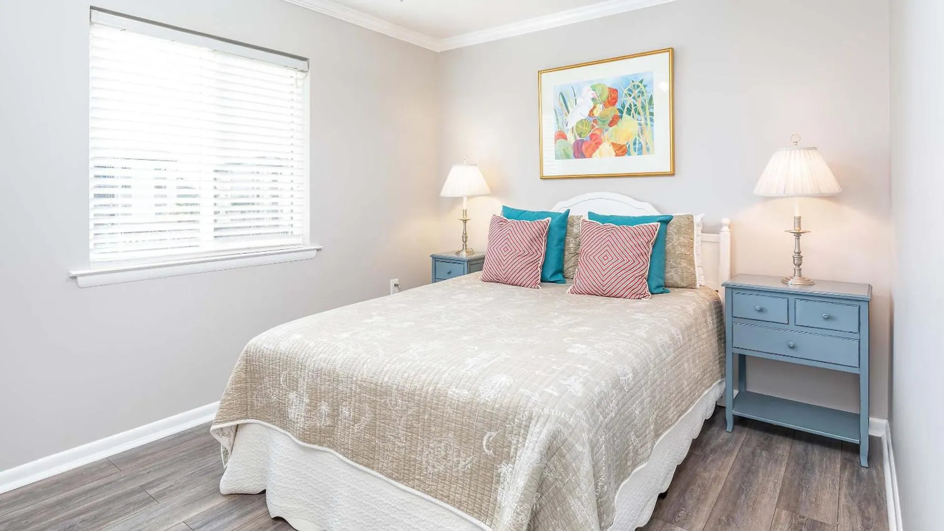 Lighthouse Point 29b Apartment