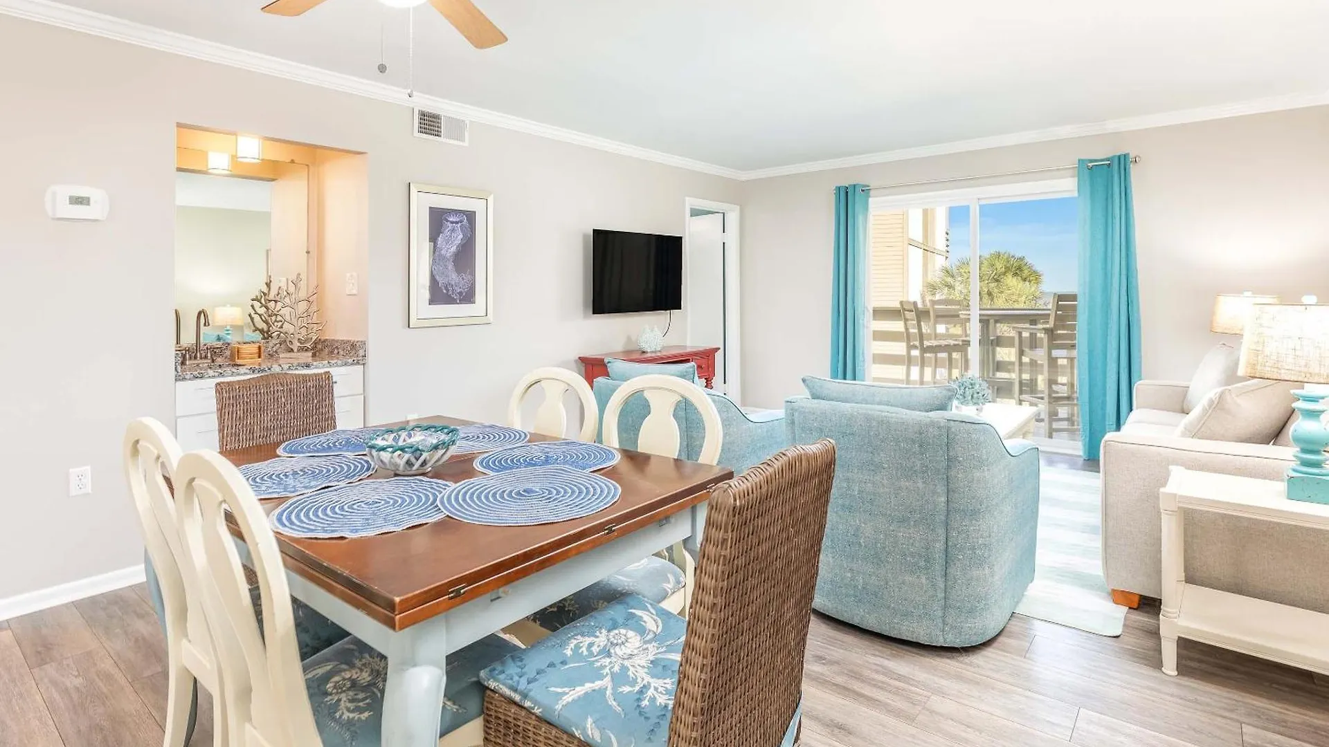 Apartment Lighthouse Point 29b *