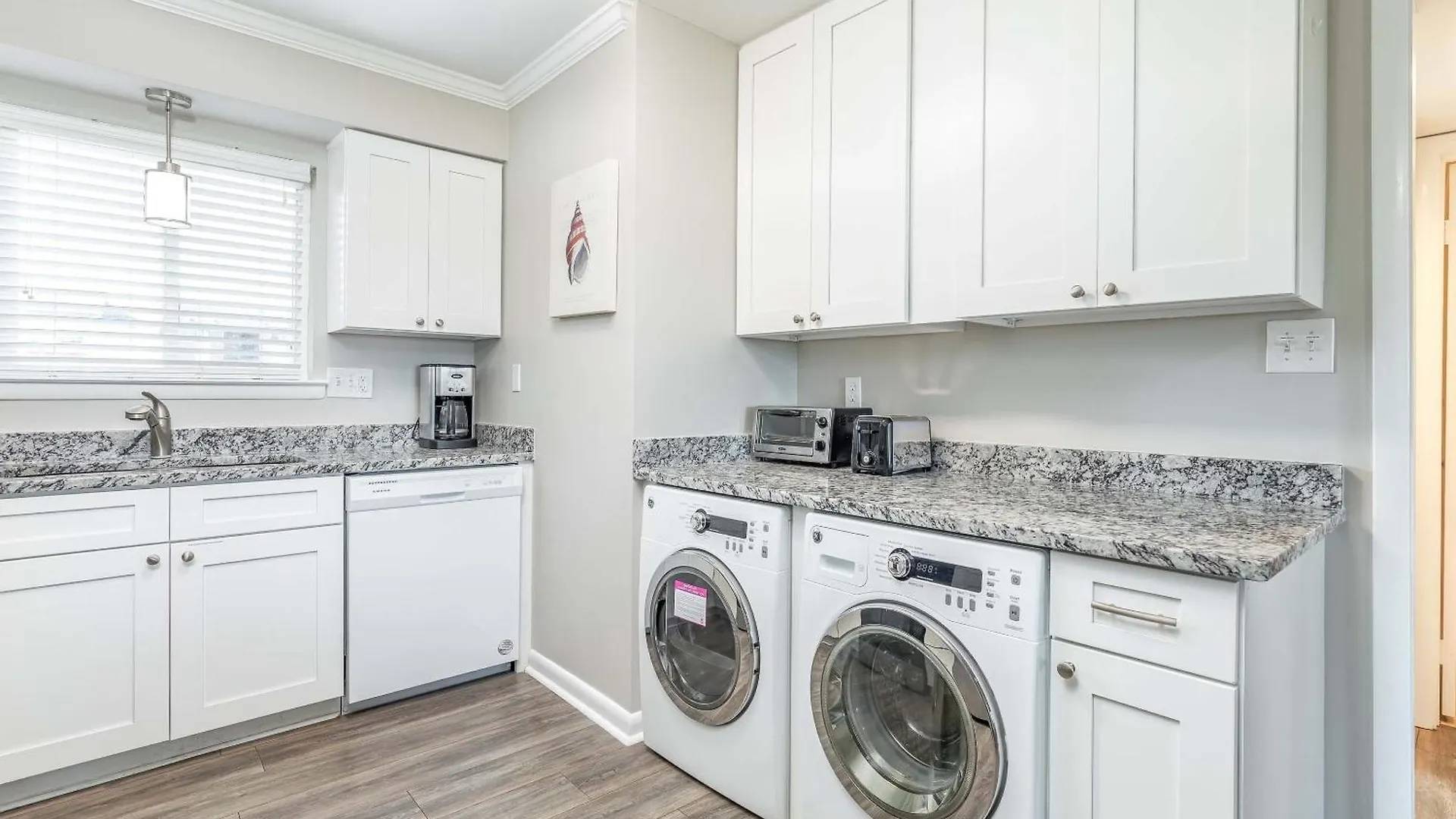 Lighthouse Point 29b Apartment *