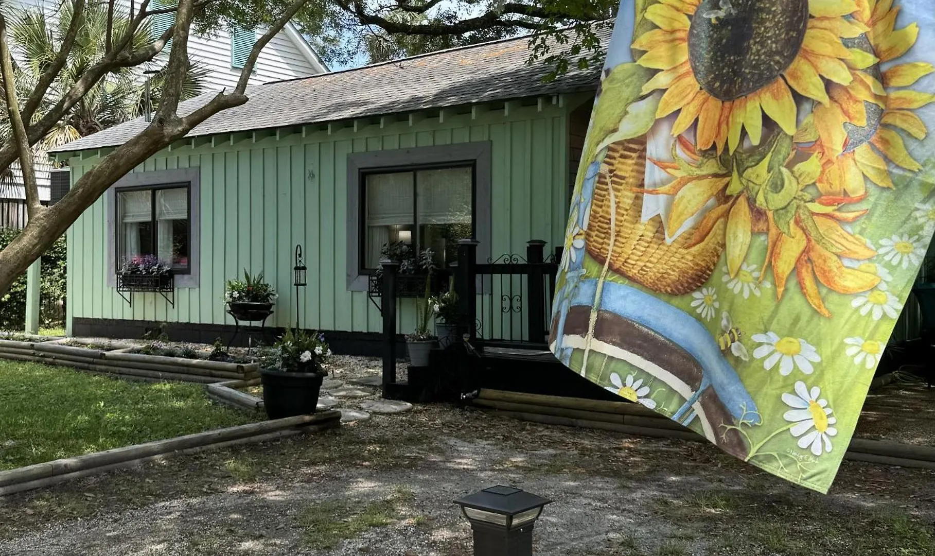 Grace - Charm Awaits Loyalty Program Holiday home *