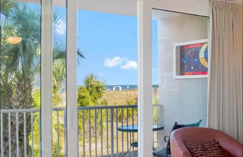 Beachfront W Ocean Views And Pool *