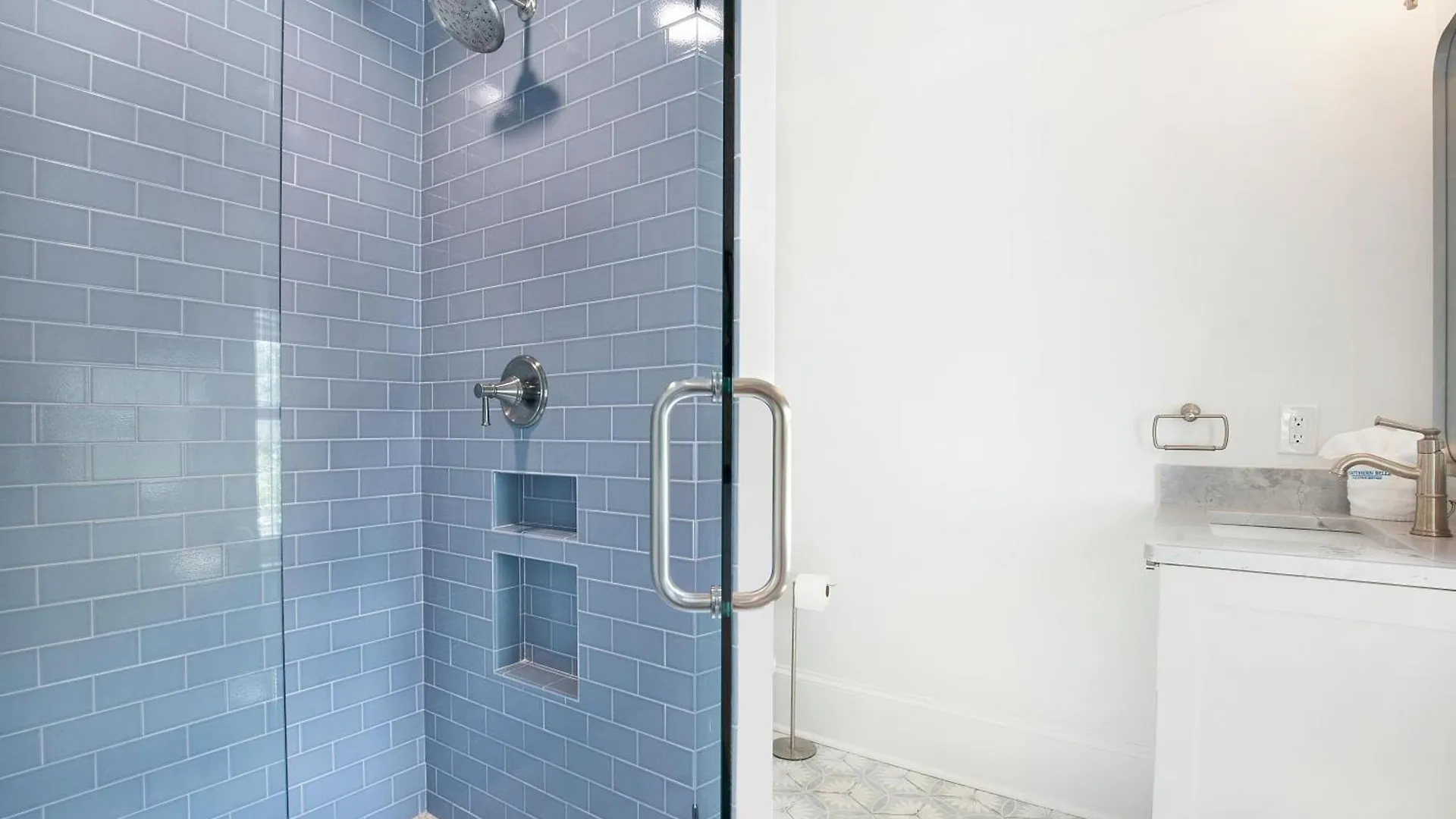 1801 Chatham Ave B + C *