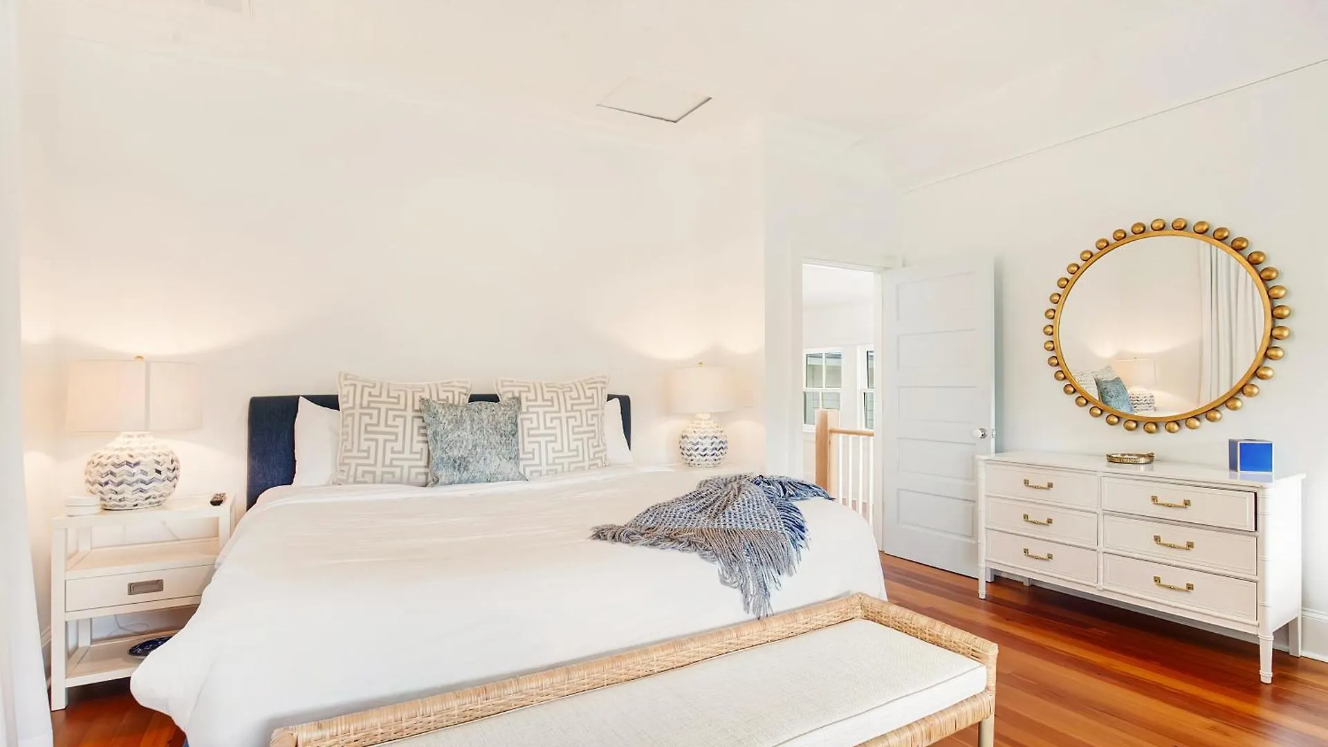 1801 Chatham Ave B + C Holiday home