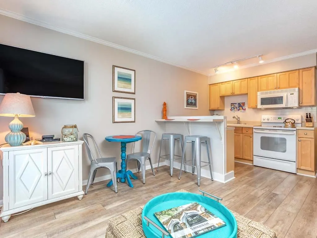 Racquet A126 Apartment