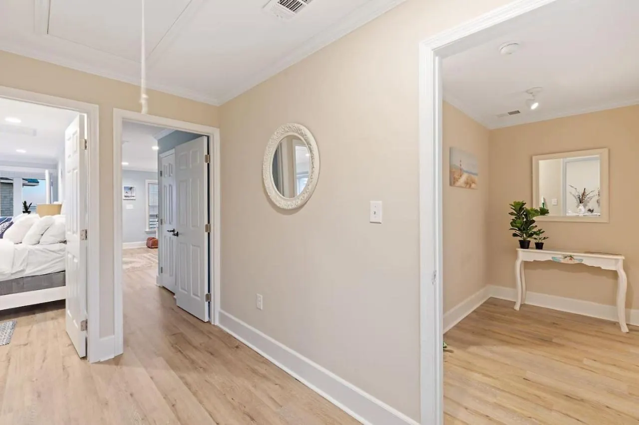 Newly Remodeled Beachfront Private Access * Tybee Island