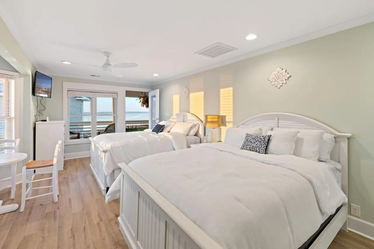 Newly Remodeled Beachfront Private Access