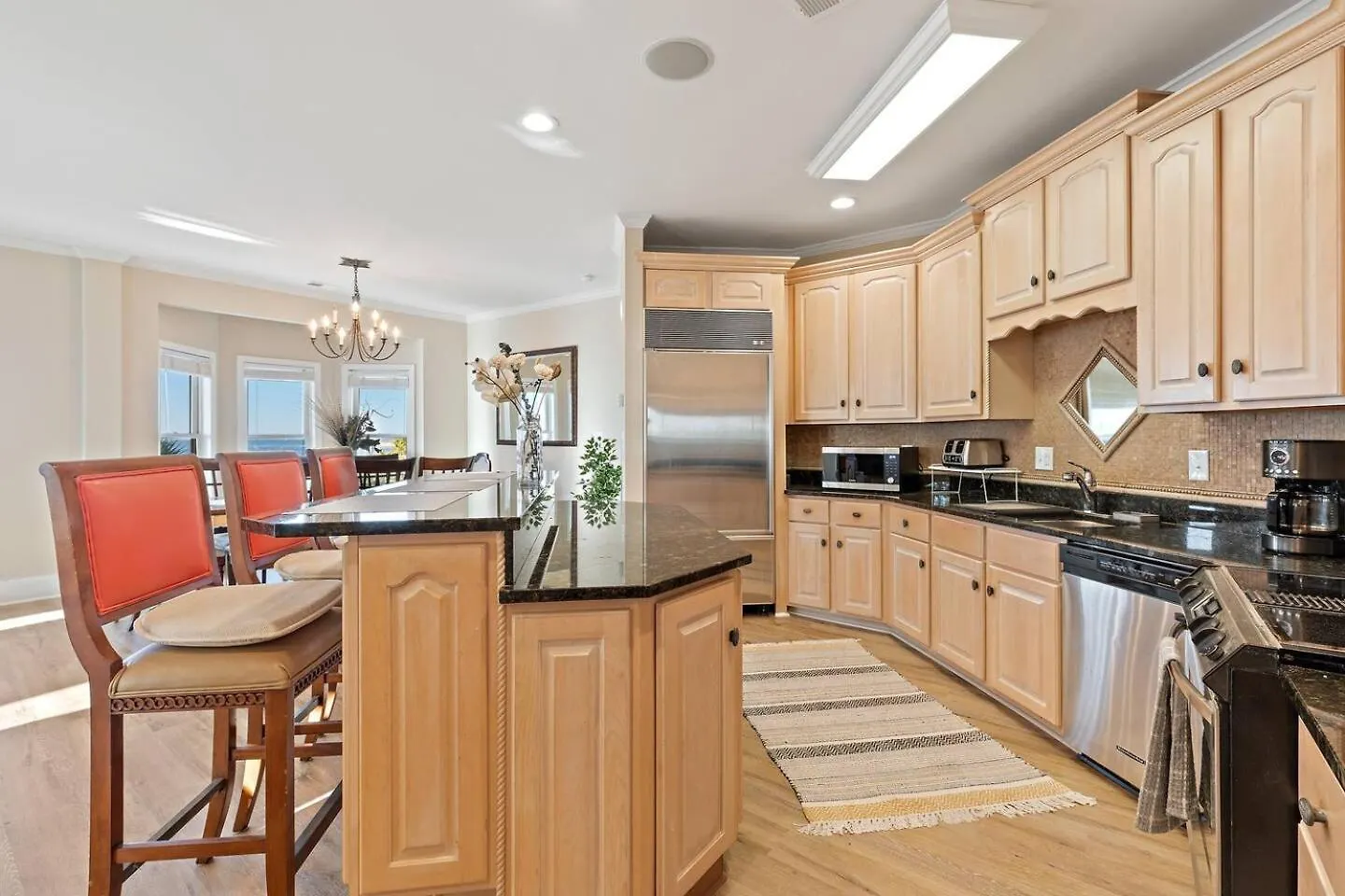 Newly Remodeled Beachfront Private Access