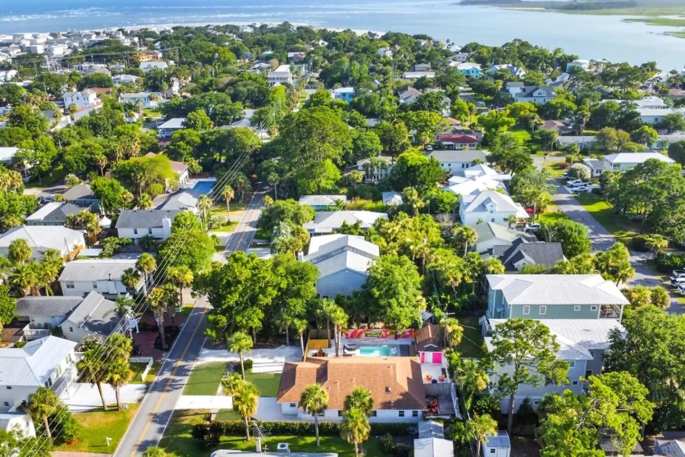 6 Bed 4 Ba Style W Heated Pool Tybee Island