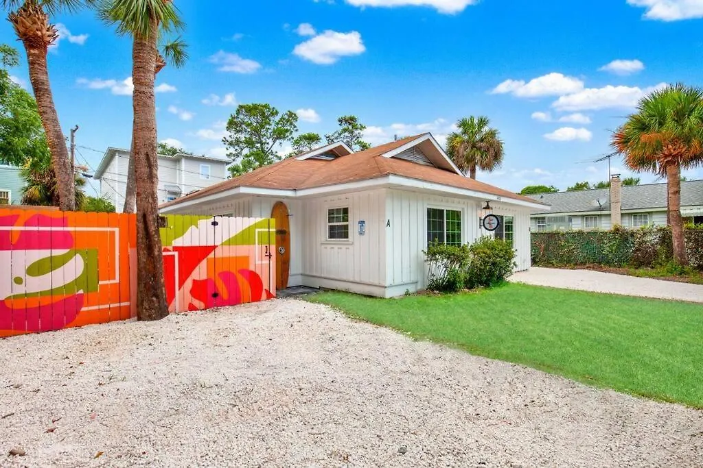 Salt Gypsy Unit A Expansive Outdoor Space W Pool